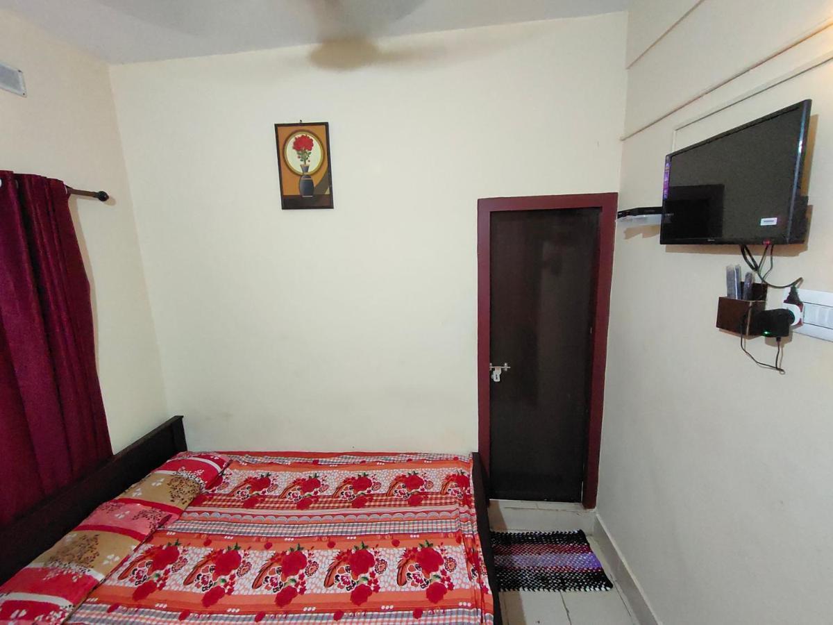 Malabar Residency Hotel Perintalmanna Room photo