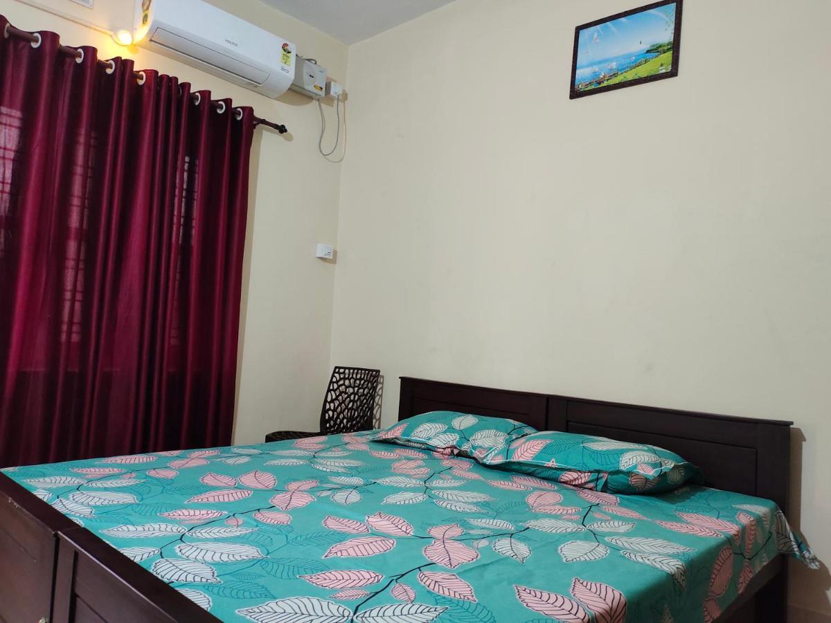 Malabar Residency Hotel Perintalmanna Room photo